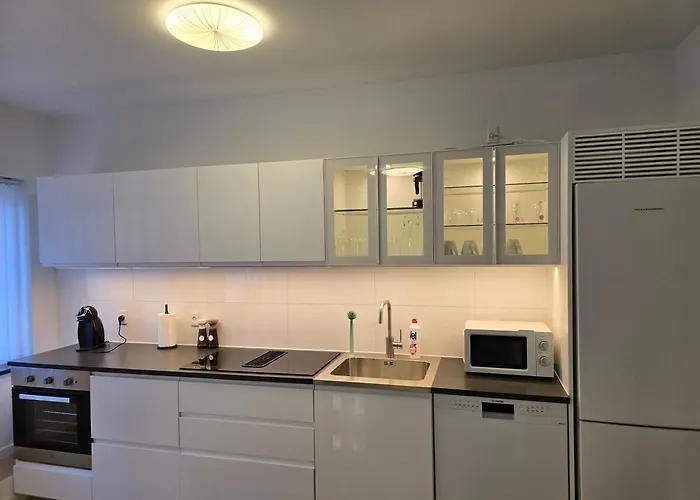 דירה 4 Vaerelses I